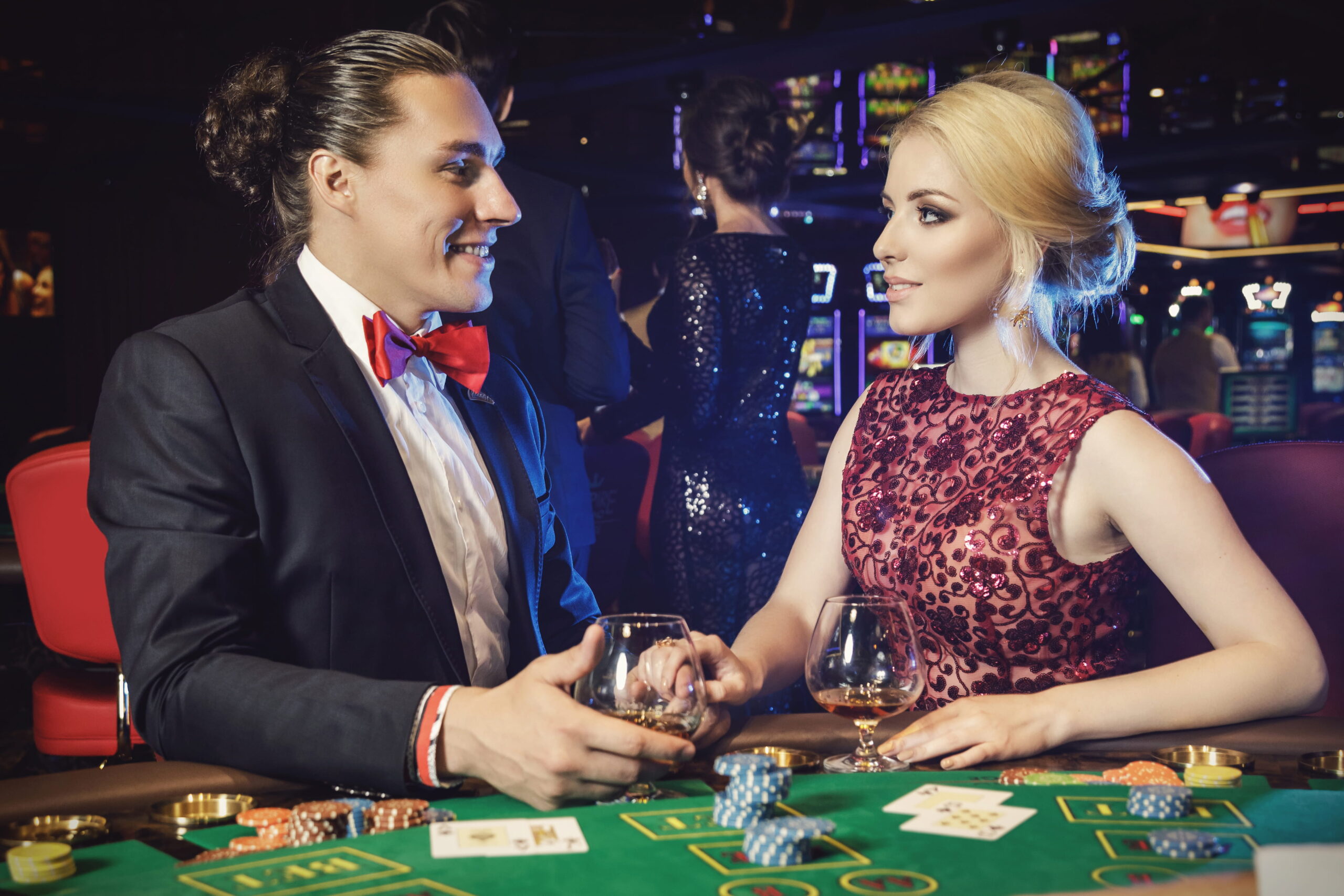 The Ultimate Guide to Live Blackjack: Bringing the Casino Floor to Your Screen